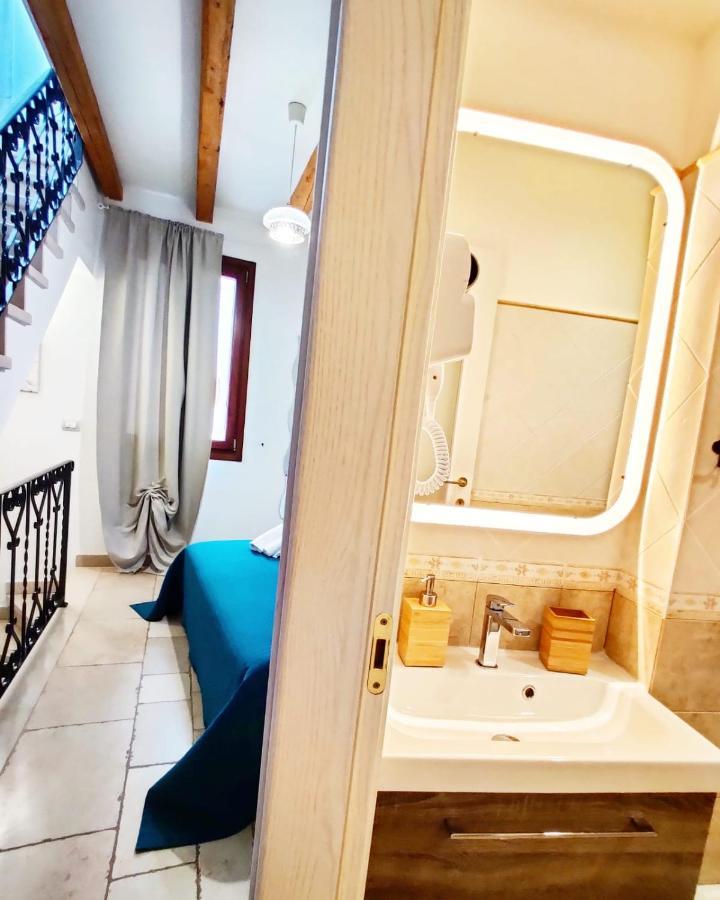 C'Era Una Volta Apartments Polignano a Mare Eksteriør billede